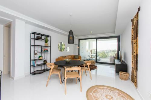 Apartment Atalaya Hills En Benahav�s Marbella Golf