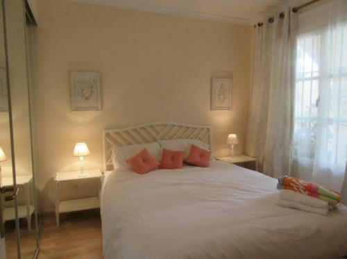 Apartment Near Puerto Banus