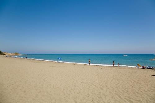 Heaven Beach Apartments Apartment 401