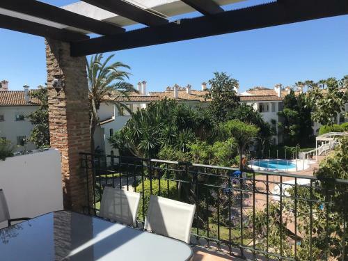 Marbella - Estepona Beach Frontline Apartment
