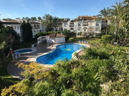Marbella - Estepona Beach Frontline Apartment
