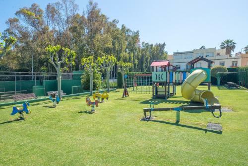 Apartamento Alcazaba Beach, Beach Front Complex In Estepona