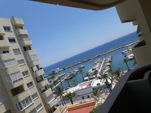 Apartamento Urbanizaci�n Puerto Paraiso