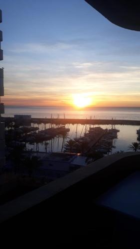 Apartamento Urbanizaci�n Puerto Paraiso