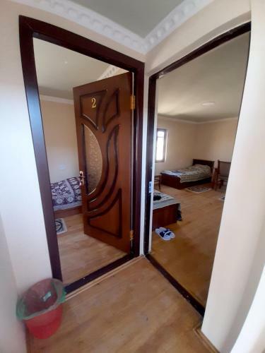 Hostal Art Guest House Usto