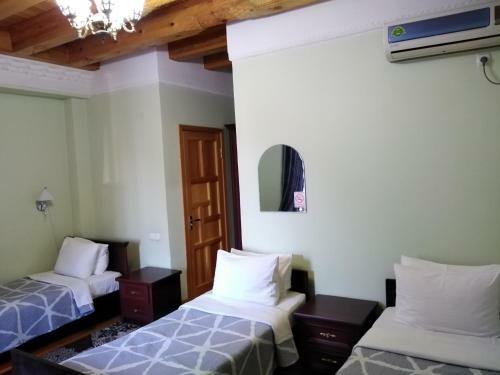 Posada Aist House
