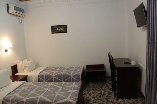 Posada Aist House