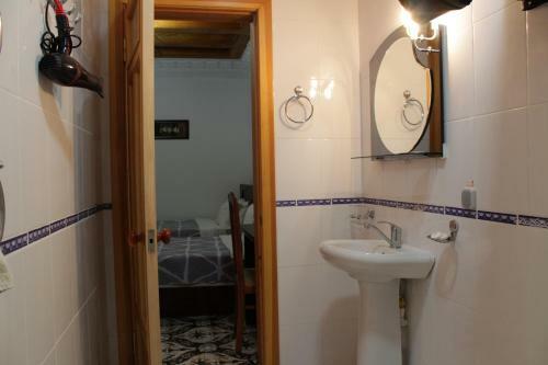 Posada Aist House