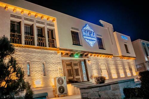 Labi Rud Hotel