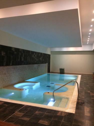Marbella West Luxoury Apartment