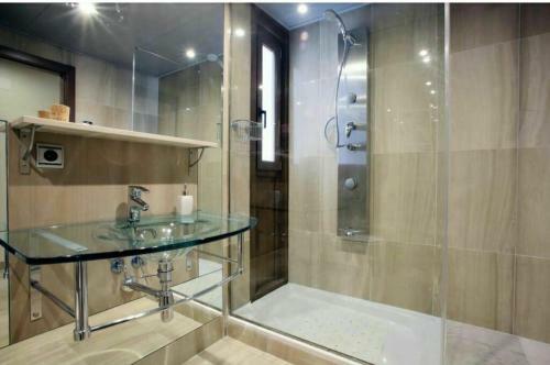 Apartamento De Lujo En Estepona