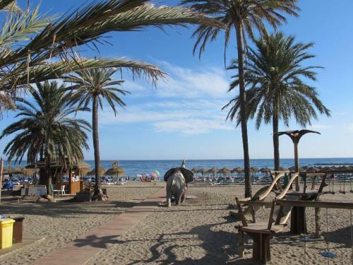 Apartamento First Line Beach Sea View Estepona
