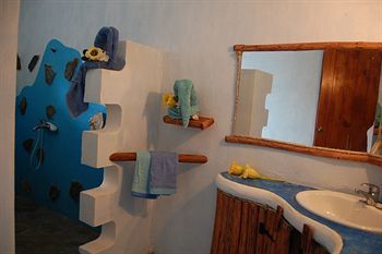 Chalet Tropical Village