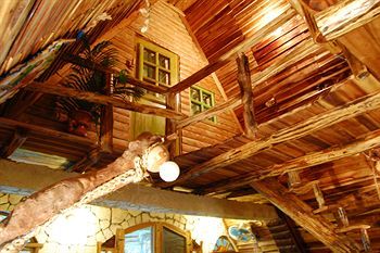 Chalet Tropical Village