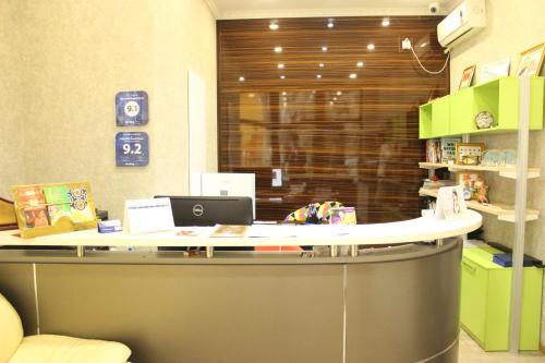 Hostal Atlas B&B Guest House