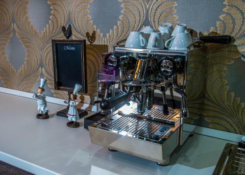 Seven Inn Boutique Hotel