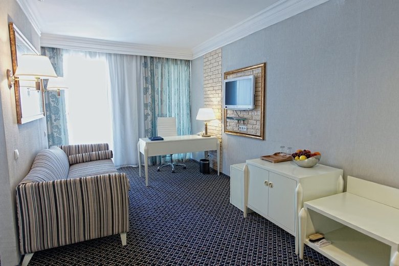 Kazzhol Hotel Astana