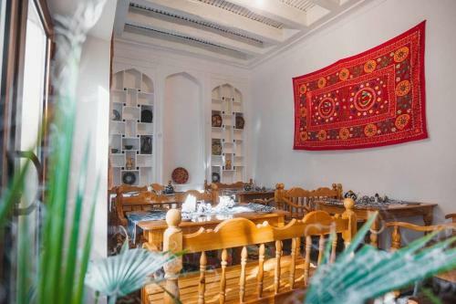 Hostal Yasmina Hotel