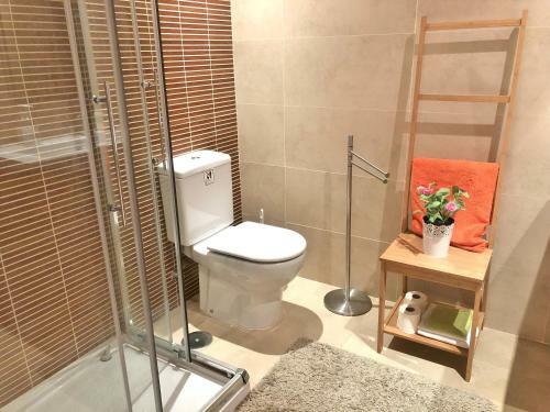 Excellent Holiday Apartment With Pool View