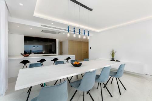 Apartamento Ultimate Beachfront Rental Infinity Sunset Rdr155