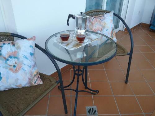 Apartamento En Primera L�nea De Playa. Seis Plazas.