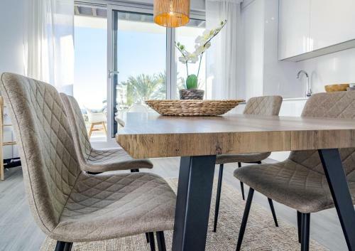 Lem- New 2 Bedroom Apartment In Le Mirage