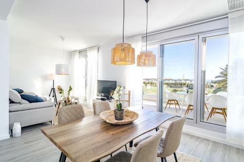 Lem- New 2 Bedroom Apartment In Le Mirage