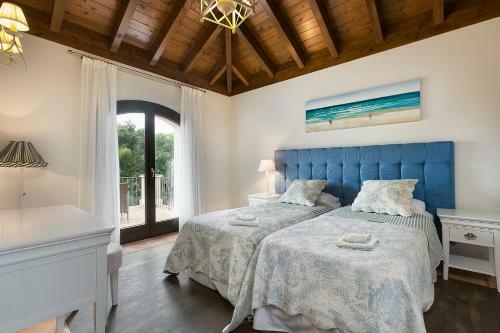 Villa Casasola
