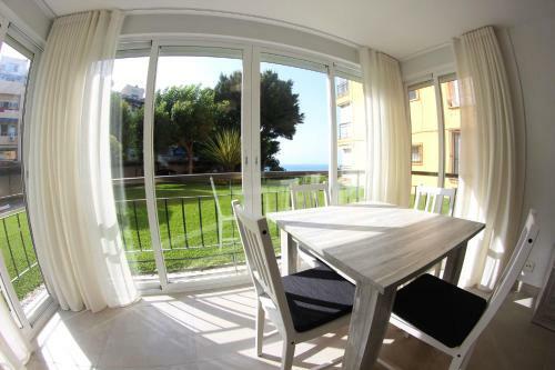 Apartamento Playa Bella 2-1b