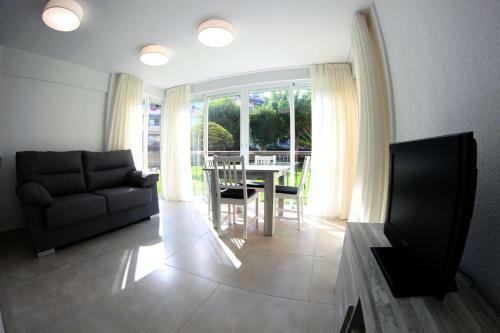 Apartamento Playa Bella 2-1b