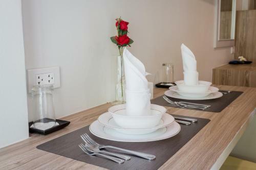 Hotel Journey Residence Phuket