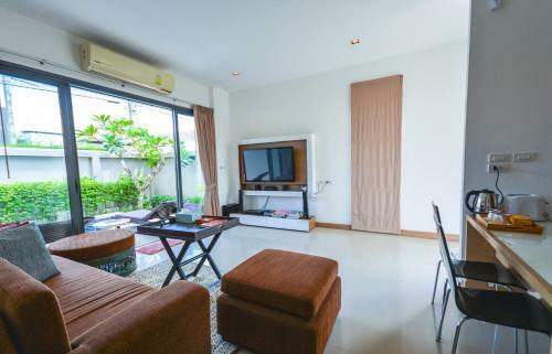 Honeymooner Pool Villa@seastone