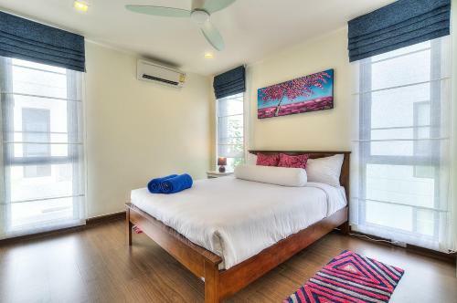 Villa Andy With Pool And 800 M Away From Beach