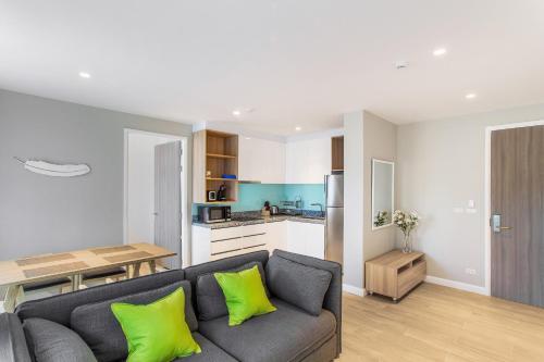 Apartment Near Bangtao Beach 2bdr 2bth #404