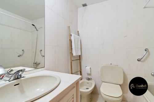 Bonito Chalet En Estepona Con Piscina Y Playa