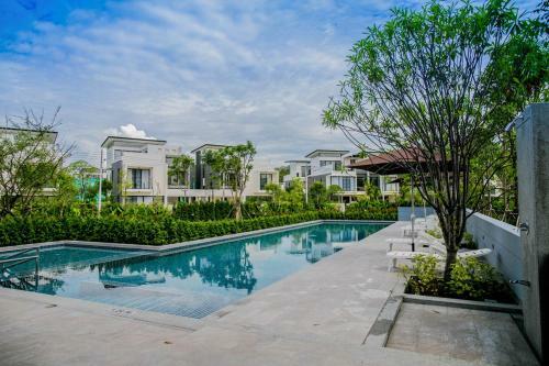 Villa 3bdr Townhouse 800m From Bangtao Beach
