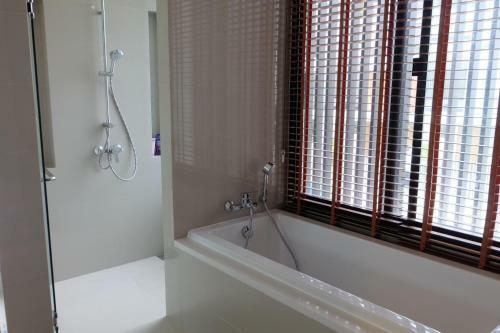 Apartamento 4 Bdr Laguna Park Phuket Holiday Home, Nr. 14