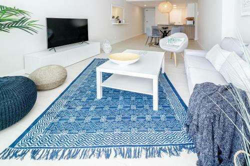 Vg- 2 Bedroom Apartment In Luxury Development