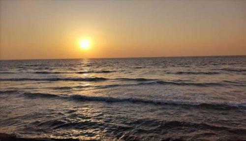 2 Bedroom Luxury Beach Apartment With Full Seaview