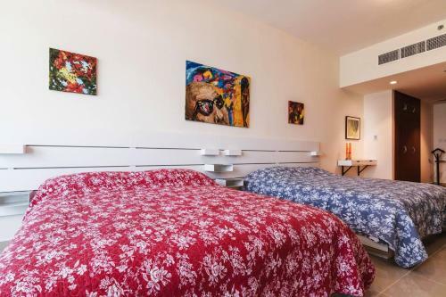 Luxury 1 Br Beach Apartment With Full Sea View