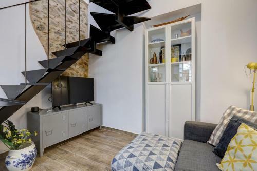 Unique Andalusian Townhouse Next To Beach