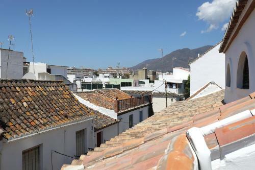 Unique Andalusian Townhouse Next To Beach