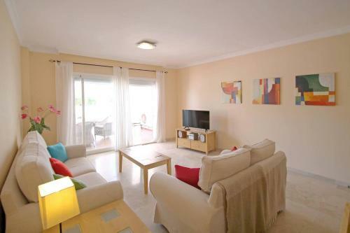 Luxury, Spacious 2 Bed Apartment