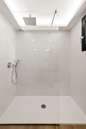 Sunny Modern Apartment Perfect Located