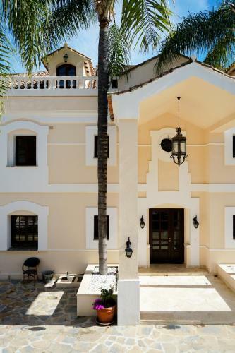 Huge Golf And Spa Mansion 8 Min From Puerto Banus