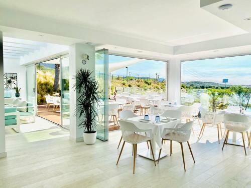Apartamento Al-1112 2 Bed Alcazaba Lagoon