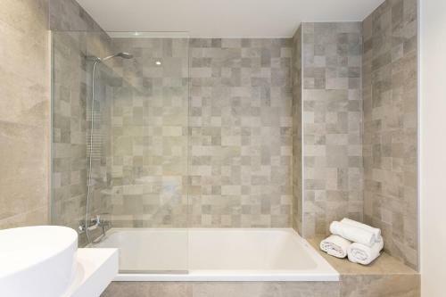 Green Infinity Luxury Apartment By Ghr Rentals