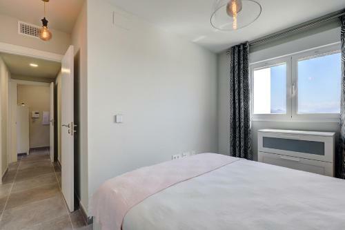 Wonderful Apartment With Lovely Views, Pb 19 4dcha