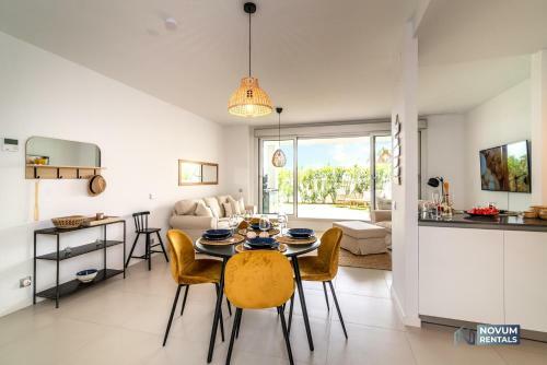 Newly Built 2-bdrm Apartment In Le Mirage
