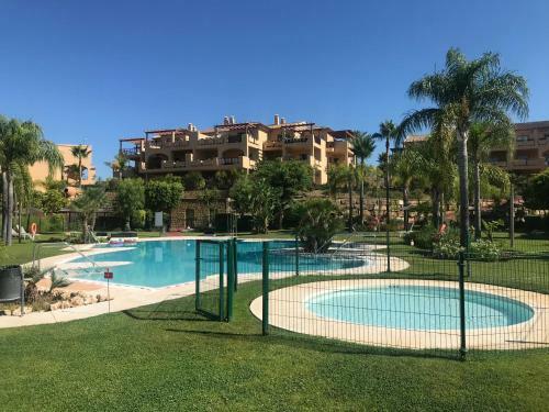 Luxury Apartment In Benahavis With Amazing Views